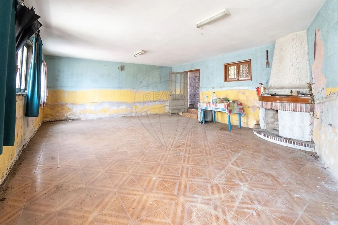 Moradia T5 para Venda em Santa Maria de Lamas Foto 40