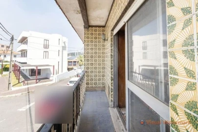 Moradia T5 para Venda em Santa Maria de Lamas