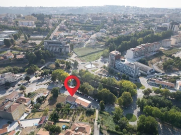Moradia T4 para Venda em São João da Madeira