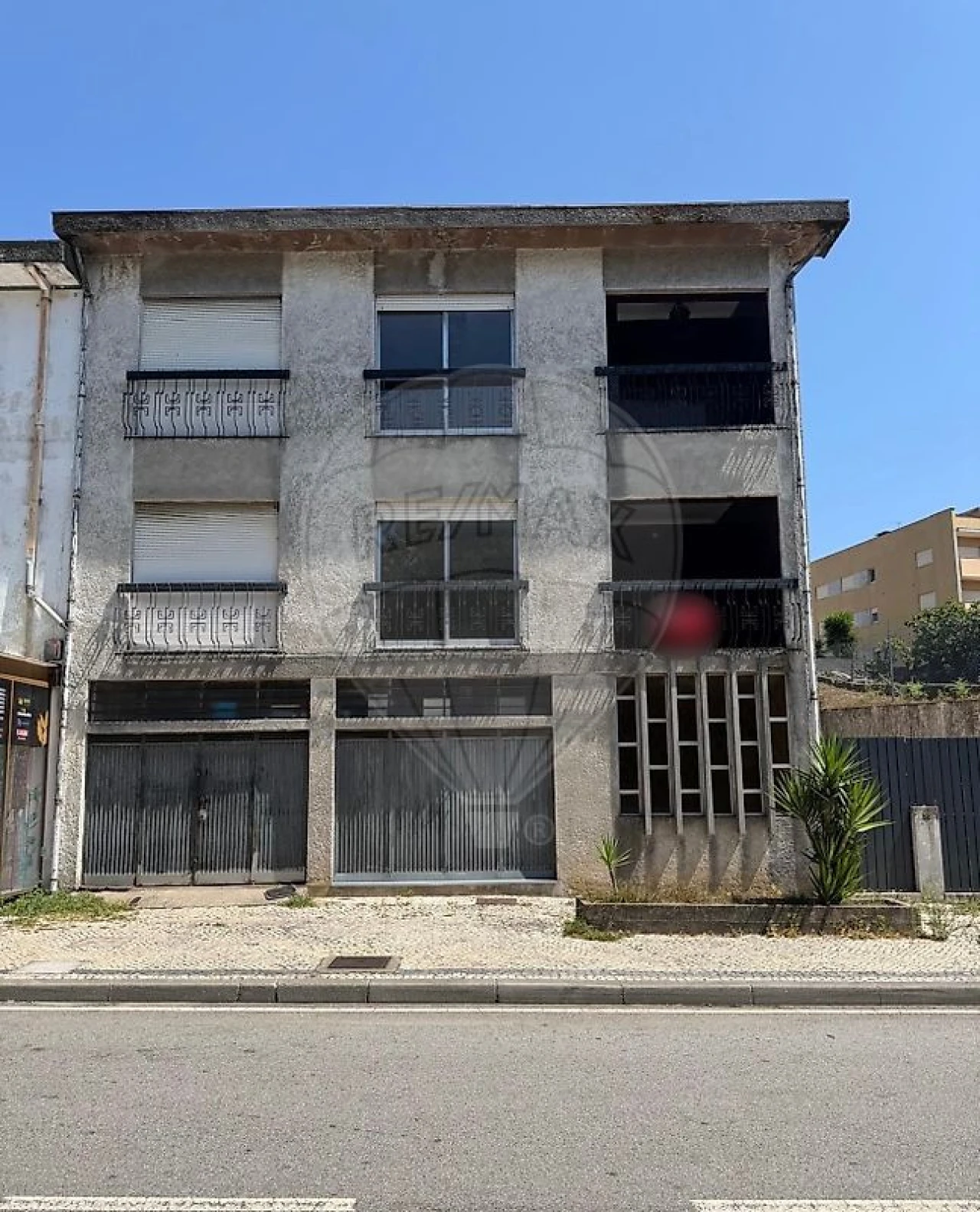 Moradia T4 para Venda em São João da Madeira Foto 2