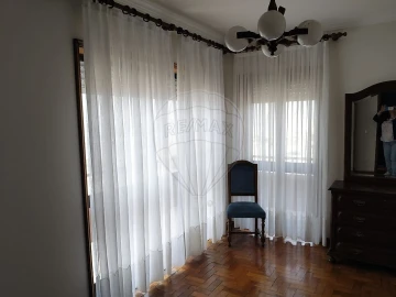 Apartamento T3 para Arrendamento em Ovar, São João, Arada e São Vicente de Pereira Jusã
