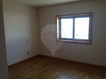 Apartamento T3 para Venda em Ovar, São João, Arada e São Vicente de Pereira Jusã