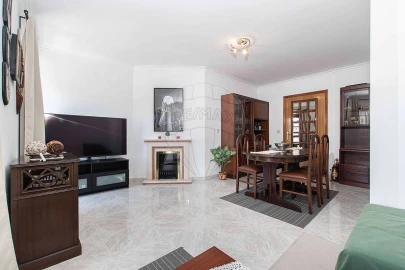 Apartamento T2 para Venda em Alenquer (Santo Estêvão e Triana)