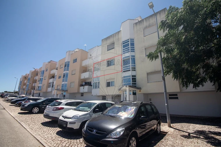 Apartamento T3 para Venda em Carregado e Cadafais Foto 25