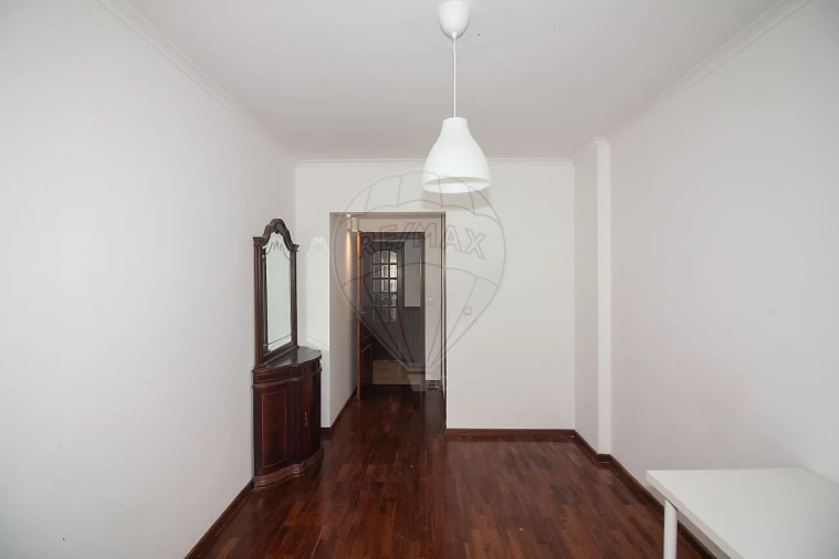 Apartamento T3 para Venda em Carregado e Cadafais Foto 24