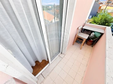 Apartamento T2 para Venda em Vila Nova da Rainha