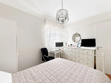 Apartamento T2 para Venda em Vila Nova da Rainha