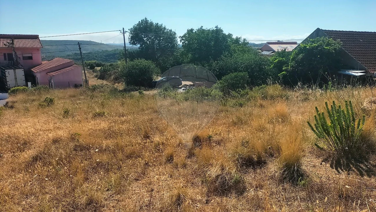 Terreno para Venda em Santiago dos Velhos Foto 2