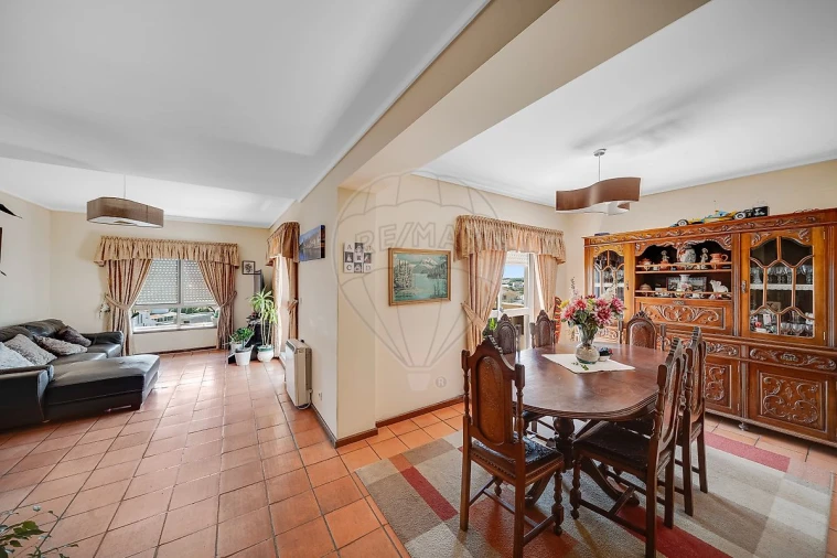 Apartamento T4 para Venda em Gafanha da Nazaré Foto 13