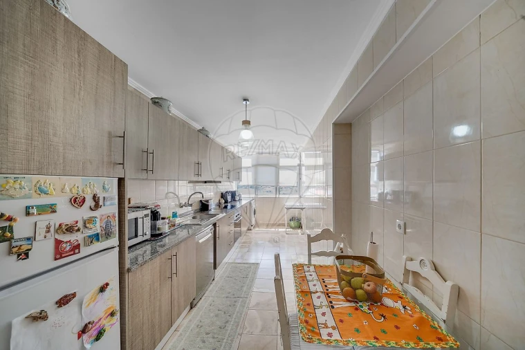 Apartamento T4 para Venda em Gafanha da Nazaré Foto 6