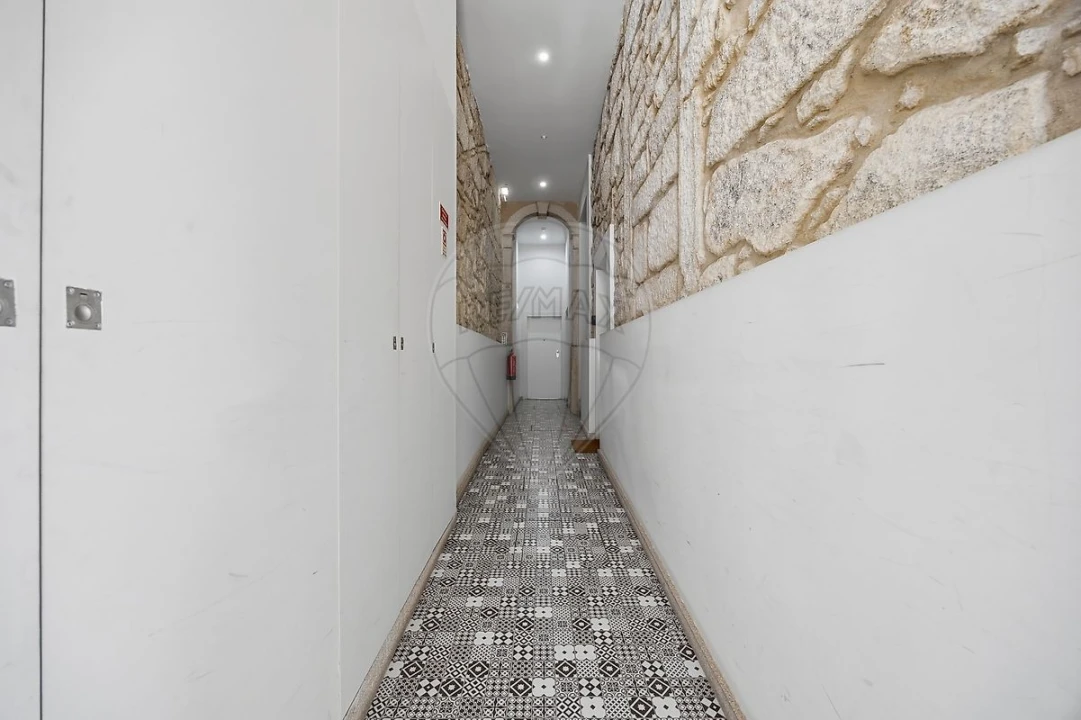 Apartamento para Venda em Cedofeita, Santo Ildefonso, Sé, Miragaia, São Nicolau e Vitória Foto 24