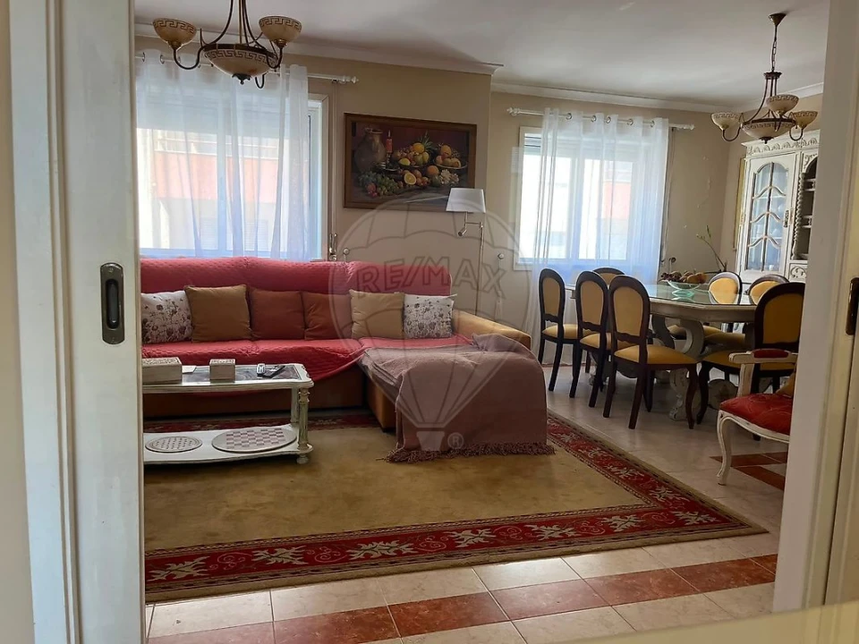 Apartamento T3 para Arrendamento em Espinho Foto 5