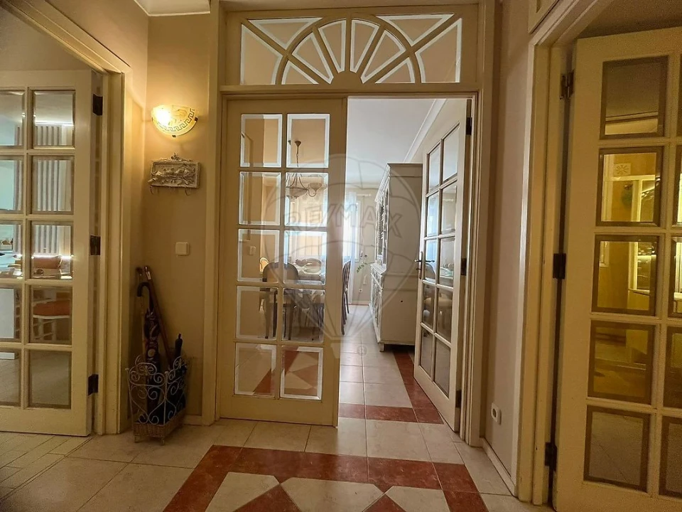 Apartamento T3 para Arrendamento em Espinho Foto 7