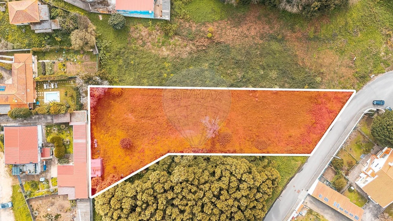 Terreno para Venda em Anta e Guetim Foto 2