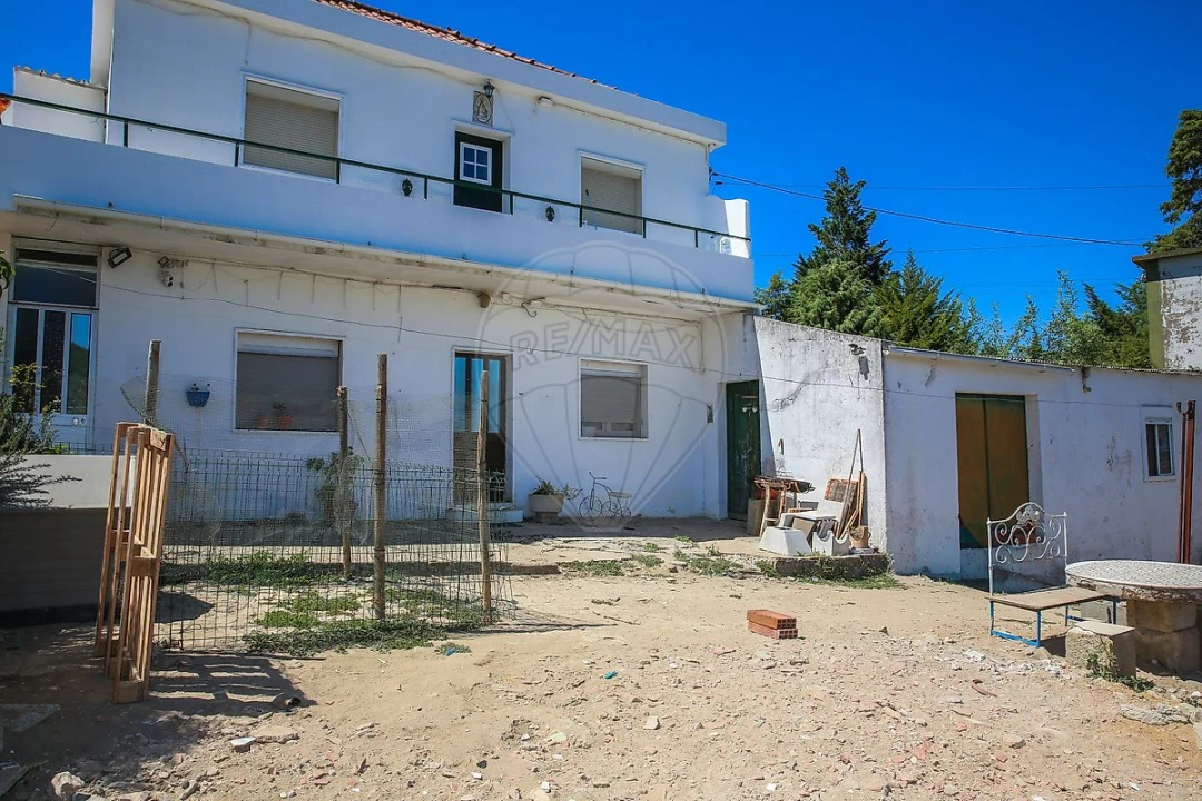 Moradia T3 para Venda em Arruda dos Vinhos Foto 3