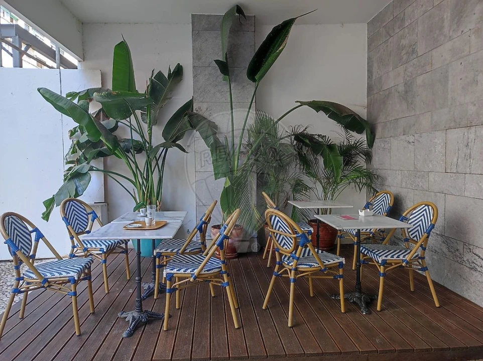 Negócio para Venda em Santo António Foto 9
