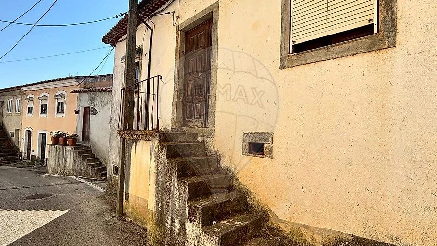 Moradia T2 para Venda em Miranda do Corvo