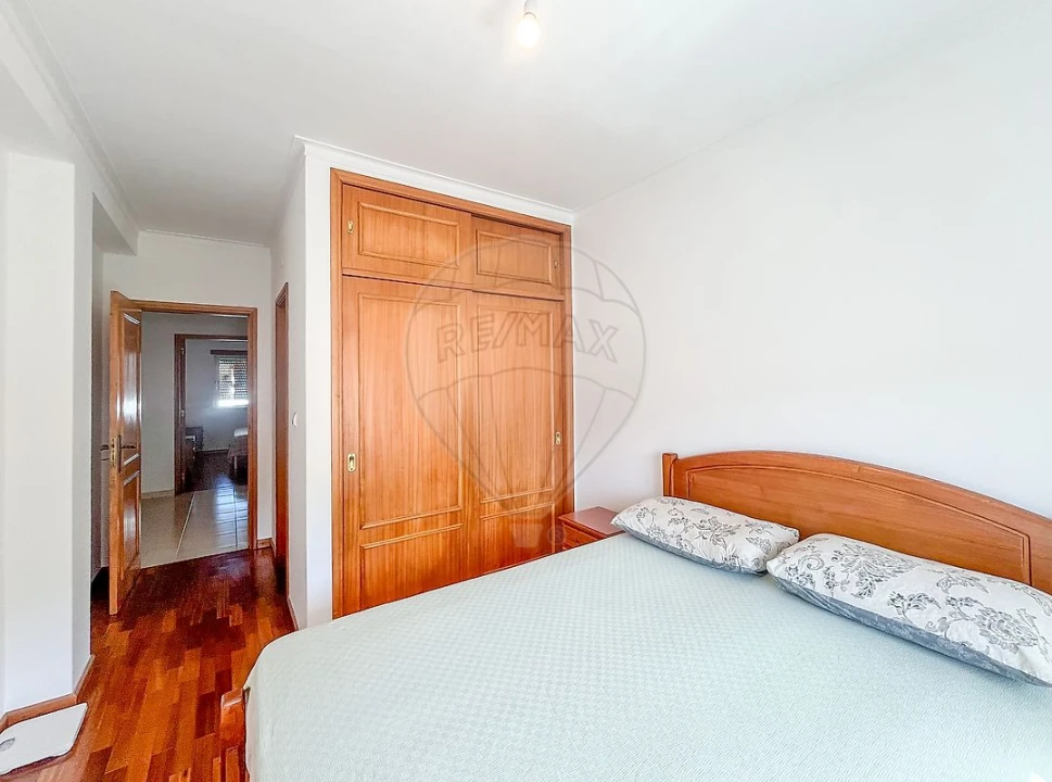 Apartamento T3 para Venda em Arganil Foto 24