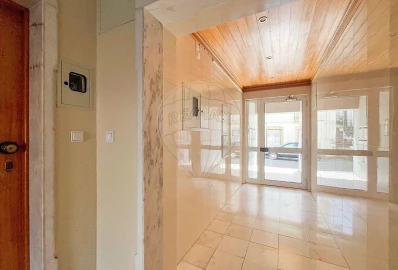 Apartamento T3 para Venda em Arganil