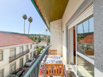 Apartamento T3 para Venda em Arganil