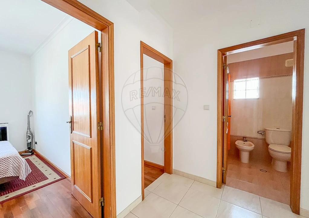 Apartamento T3 para Venda em Arganil Foto 10