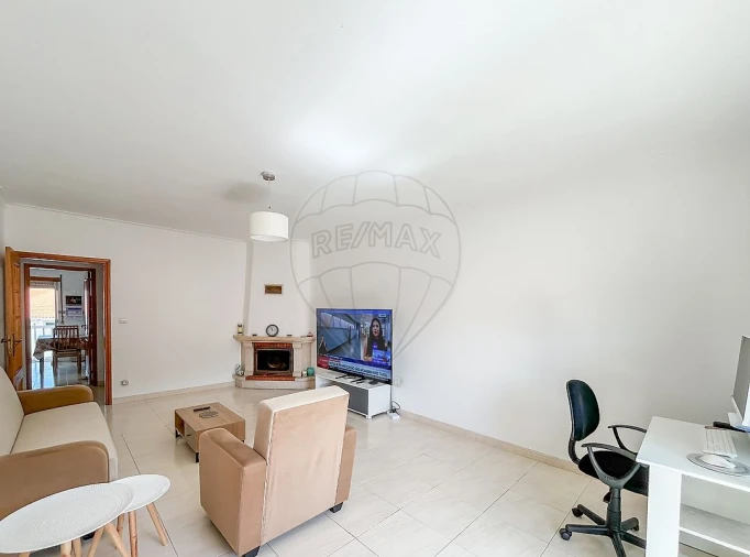 Apartamento T3 para Venda em Arganil Foto 3