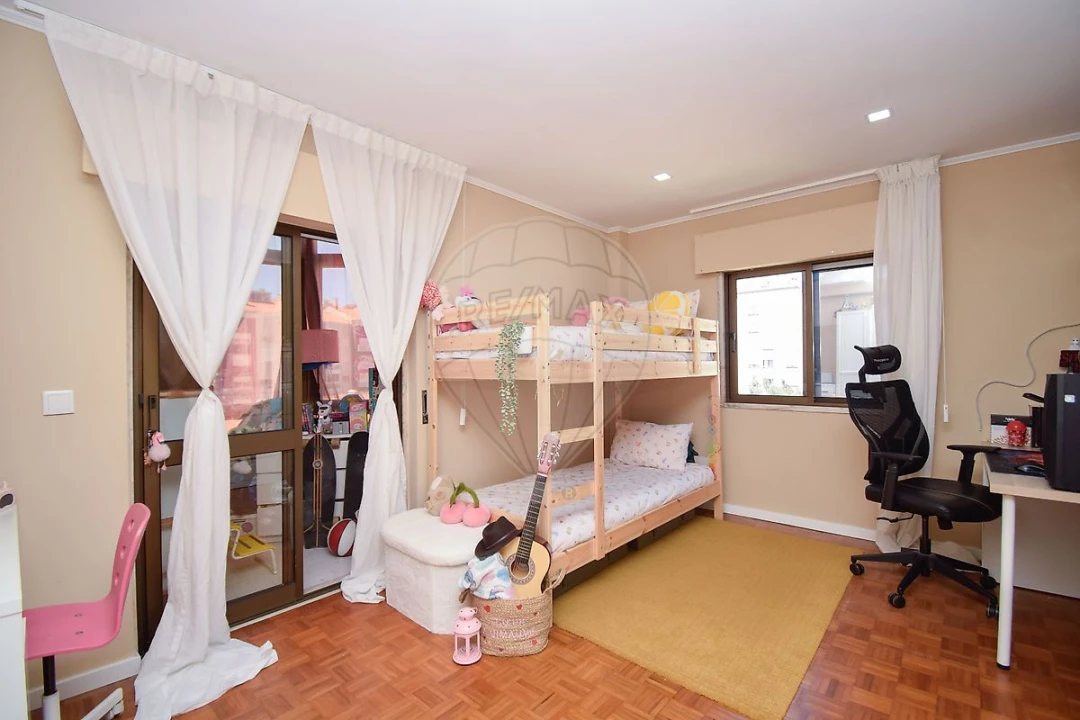 Apartamento T2 para Venda em Cacém e São Marcos Foto 15