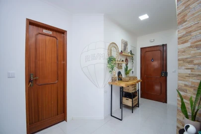 Apartamento T2 para Venda em Cacém e São Marcos