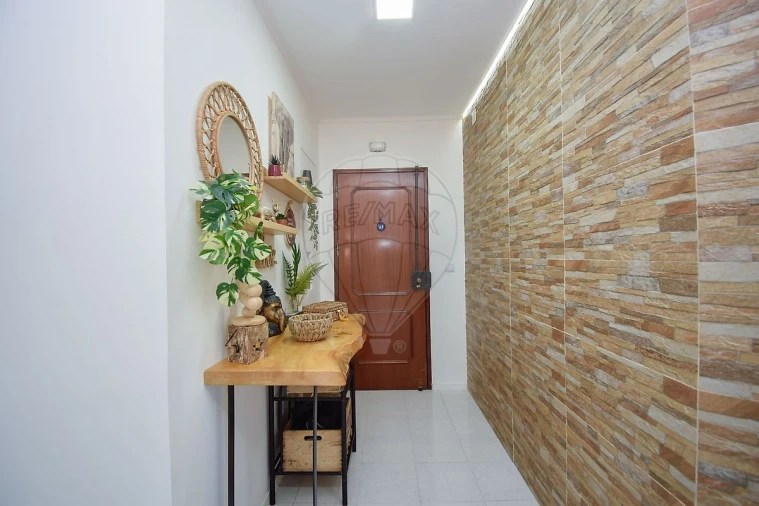 Apartamento T2 para Venda em Cacém e São Marcos Foto 22