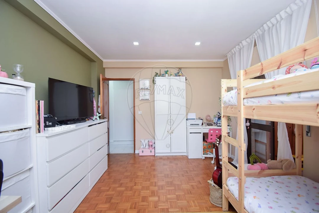Apartamento T2 para Venda em Cacém e São Marcos Foto 17
