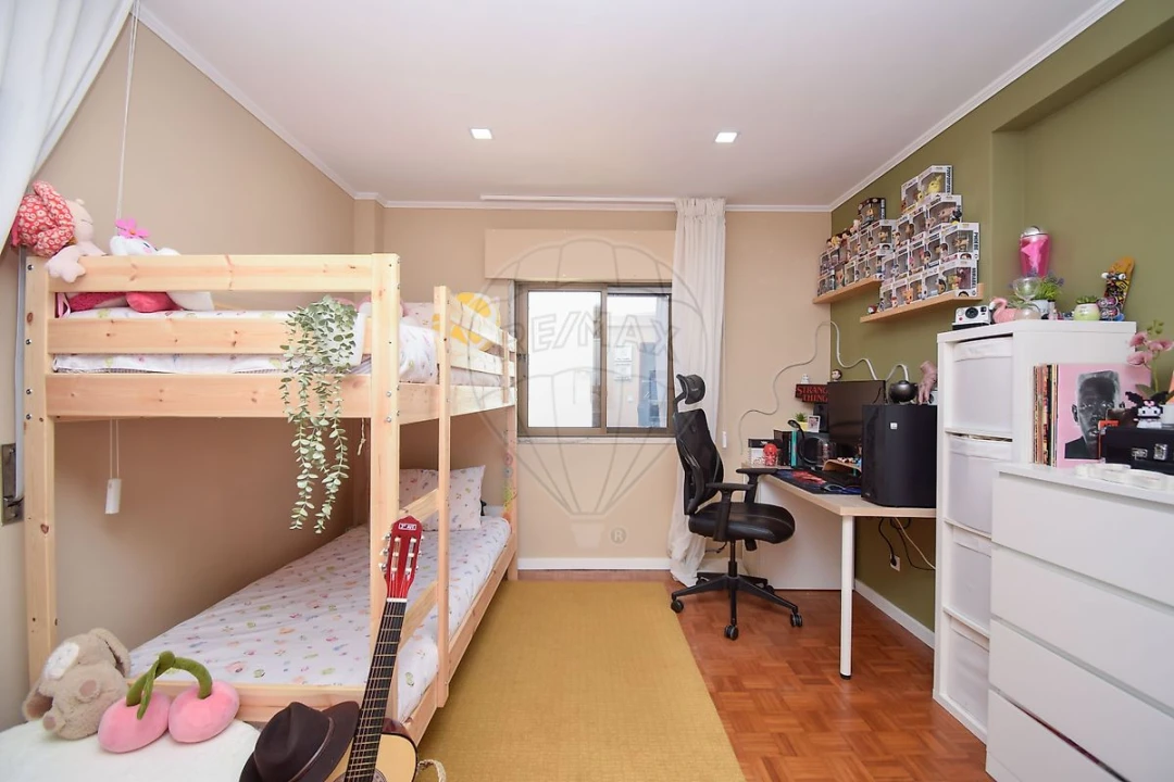 Apartamento T2 para Venda em Cacém e São Marcos Foto 16