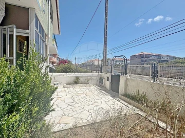 Moradia T4 para Venda em Algueirão-Mem Martins
