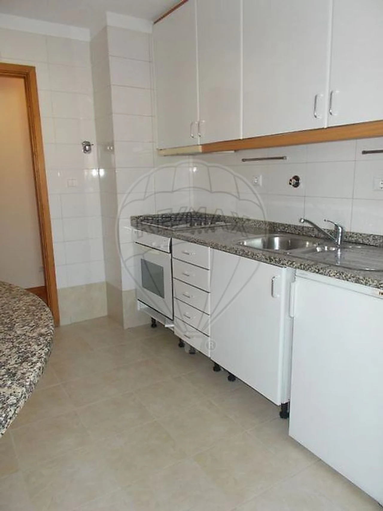 Apartamento T2 para Venda em Mafamude e Vilar do Paraíso Foto 12