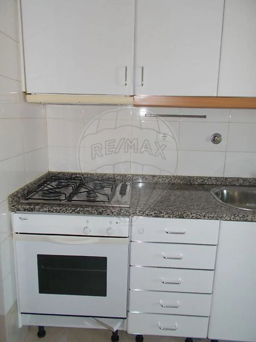 Apartamento T2 para Venda em Mafamude e Vilar do Paraíso Foto 6