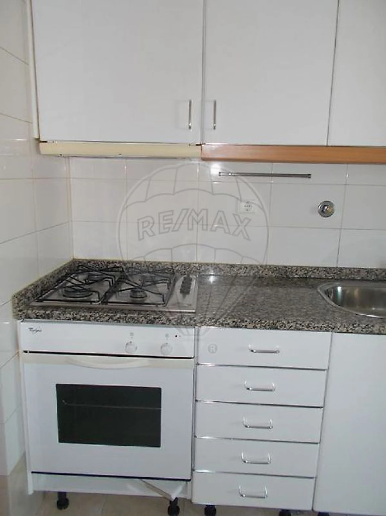 Apartamento T2 para Venda em Mafamude e Vilar do Paraíso Foto 6