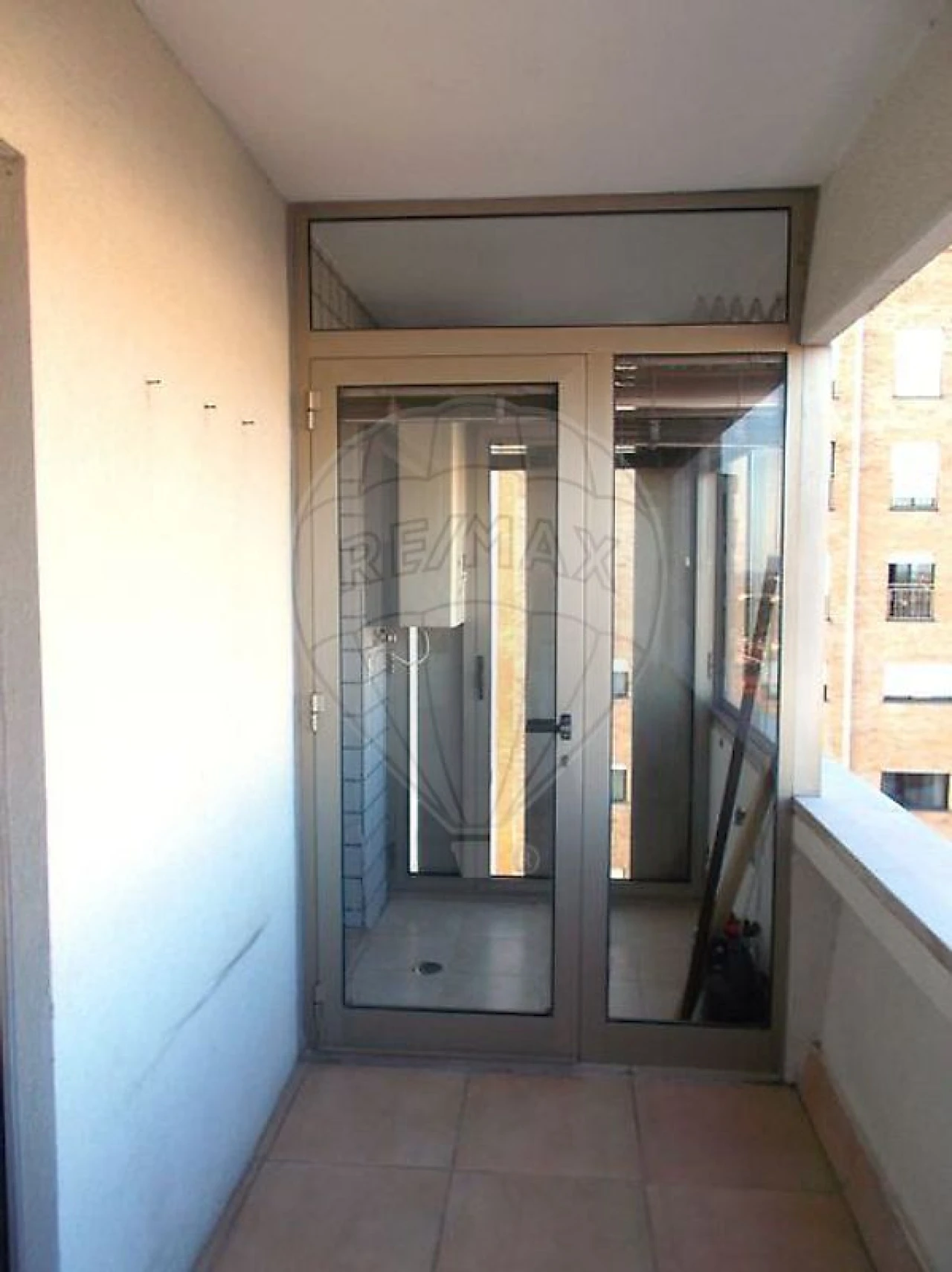 Apartamento T2 para Venda em Mafamude e Vilar do Paraíso Foto 17