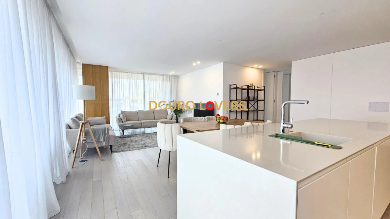 Apartamento T2 para Venda em Matosinhos e Leça da Palmeira Foto 16