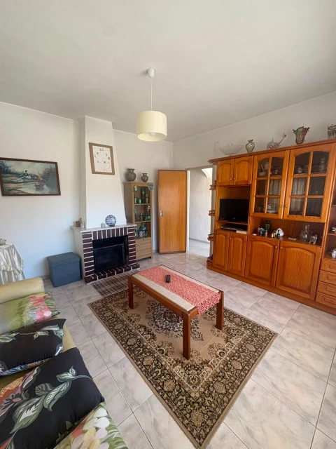 Moradia T2 para Venda em Marinha Grande