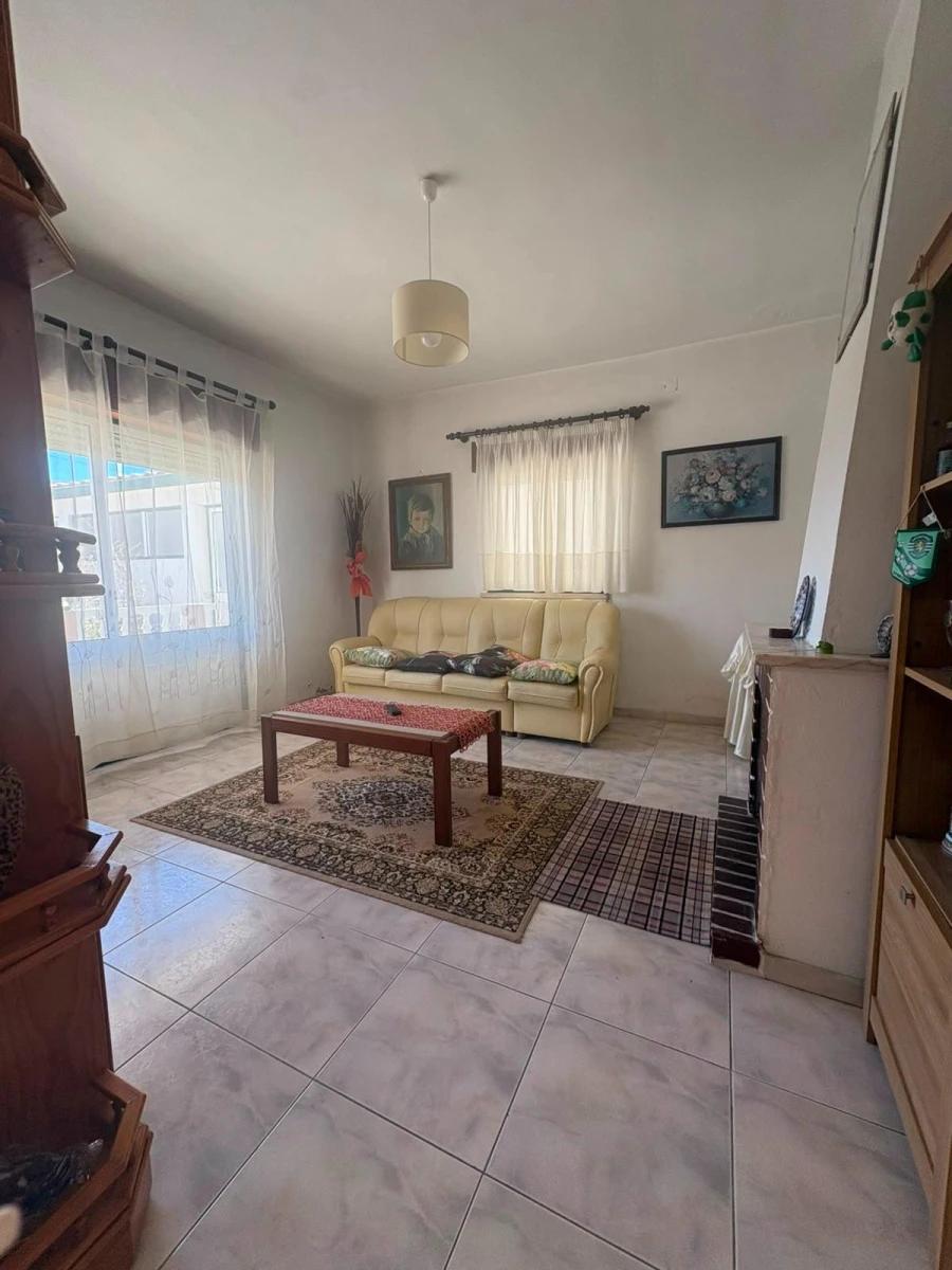 Moradia T2 para Venda em Marinha Grande Foto 2