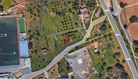 Terreno para Venda em Estômbar e Parchal