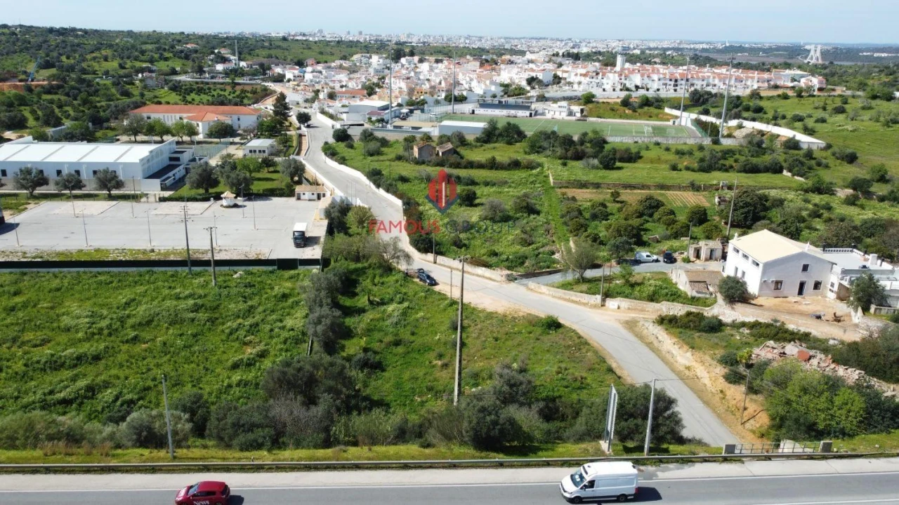 Terreno para Venda em Estômbar e Parchal Foto 5