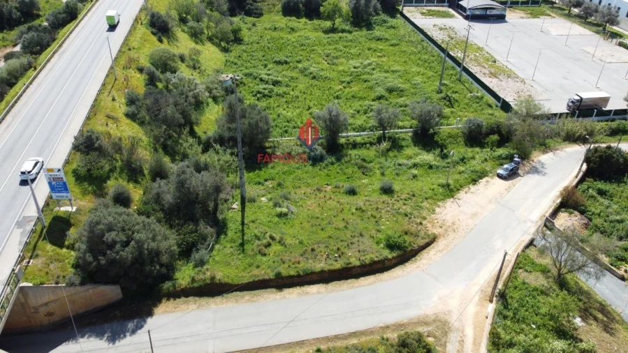 Terreno para Venda em Estômbar e Parchal Foto 6