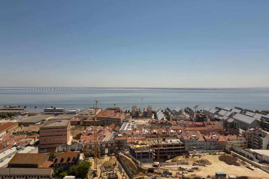 Apartamento T2 para Venda em Marvila Foto 2