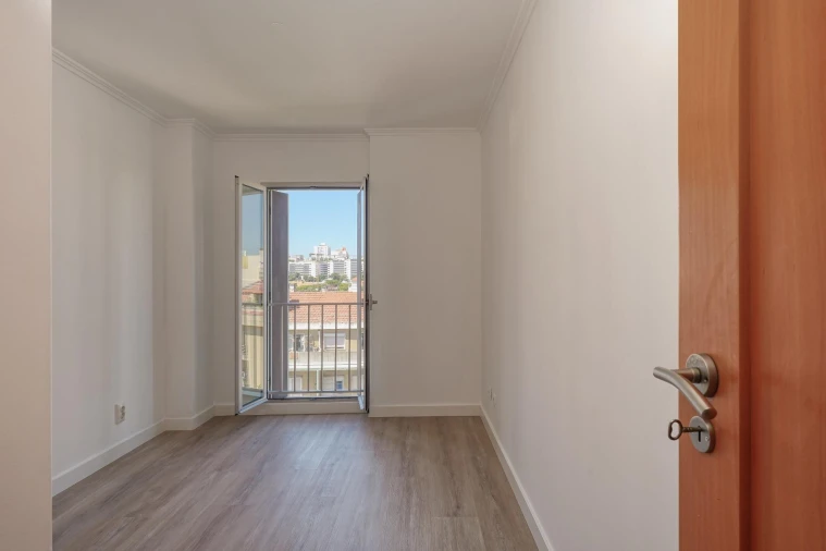 Apartamento T2 para Venda em Marvila Foto 20