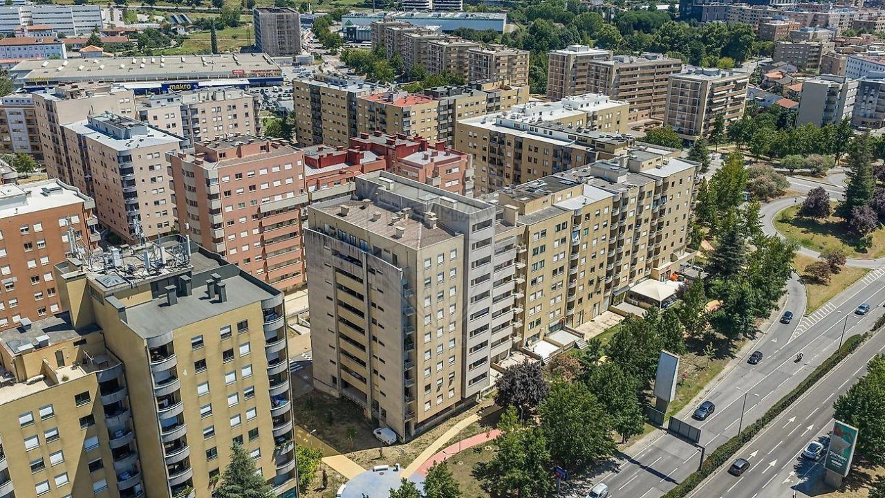 Apartamento T3 para Venda em São Vitor (Braga) Foto 26