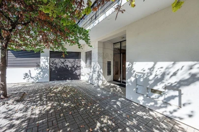 Apartamento T2 para Venda em Oliveira (Santa Maria)