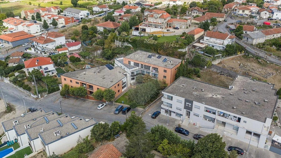 Apartamento T2 para Venda em Oliveira (Santa Maria) Foto 23