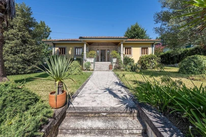 Moradia T4 para Venda em Povoa de Lanhoso (N. Senhora do Amparo)