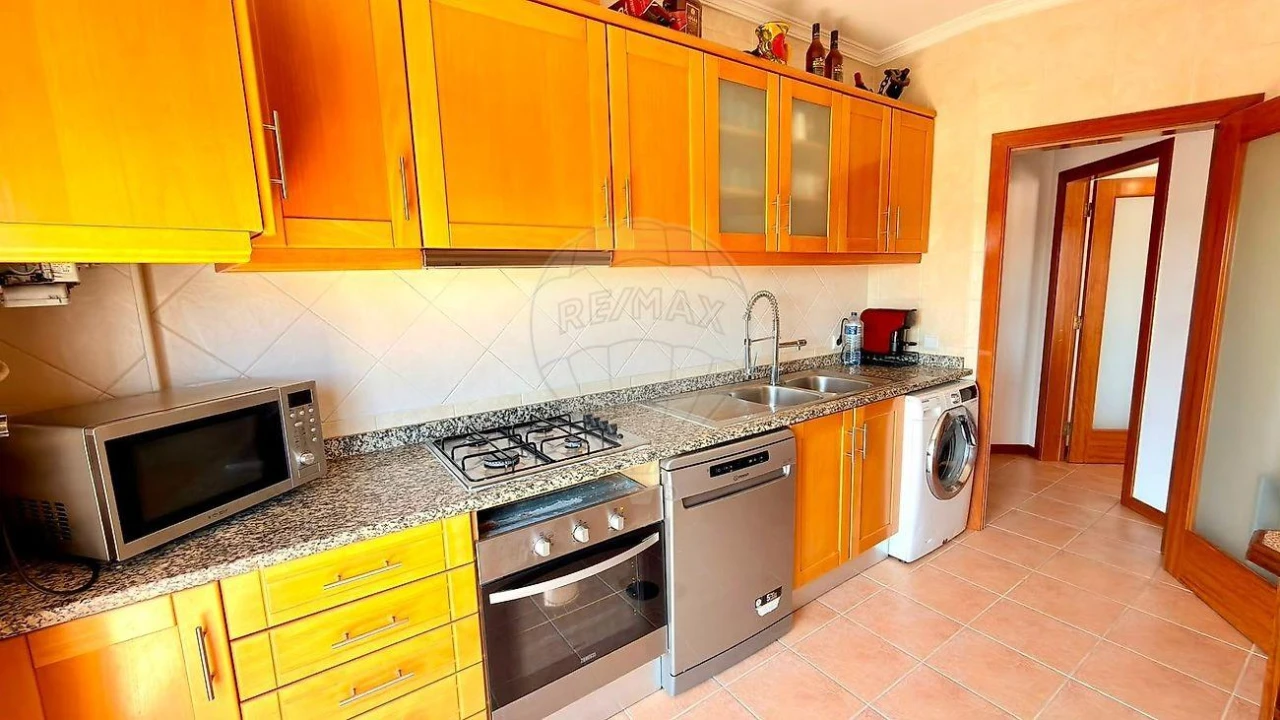 Apartamento T3 para Venda em Oliveira do Bairro Foto 11