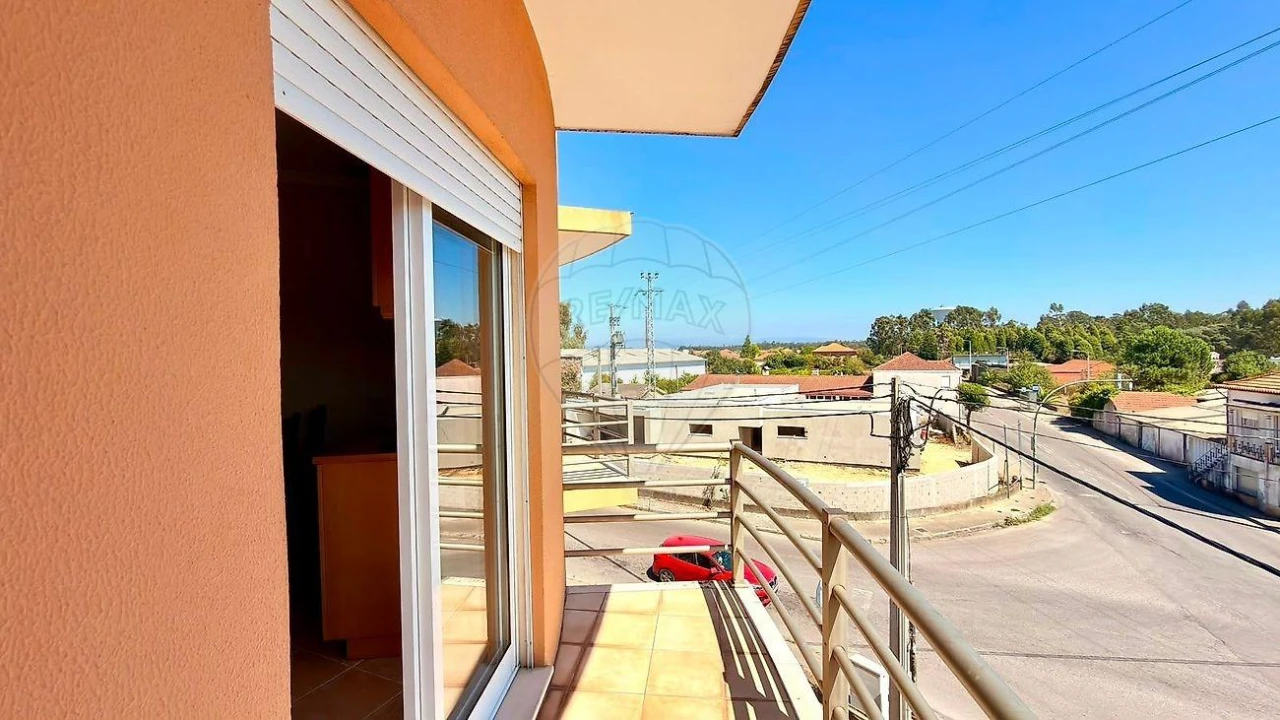 Apartamento T3 para Venda em Oliveira do Bairro Foto 14